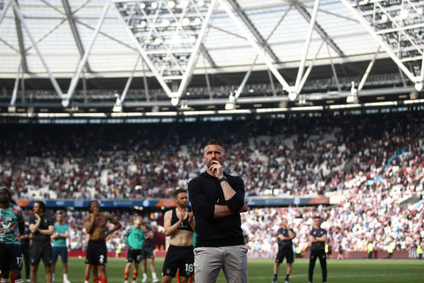 的比分握手 的比分握手