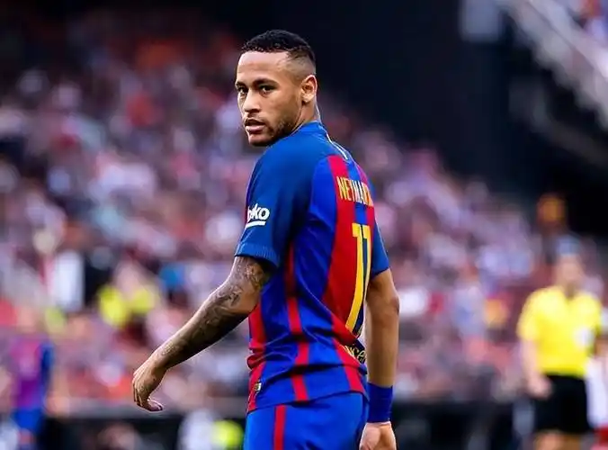 本场比赛中 本场比赛中