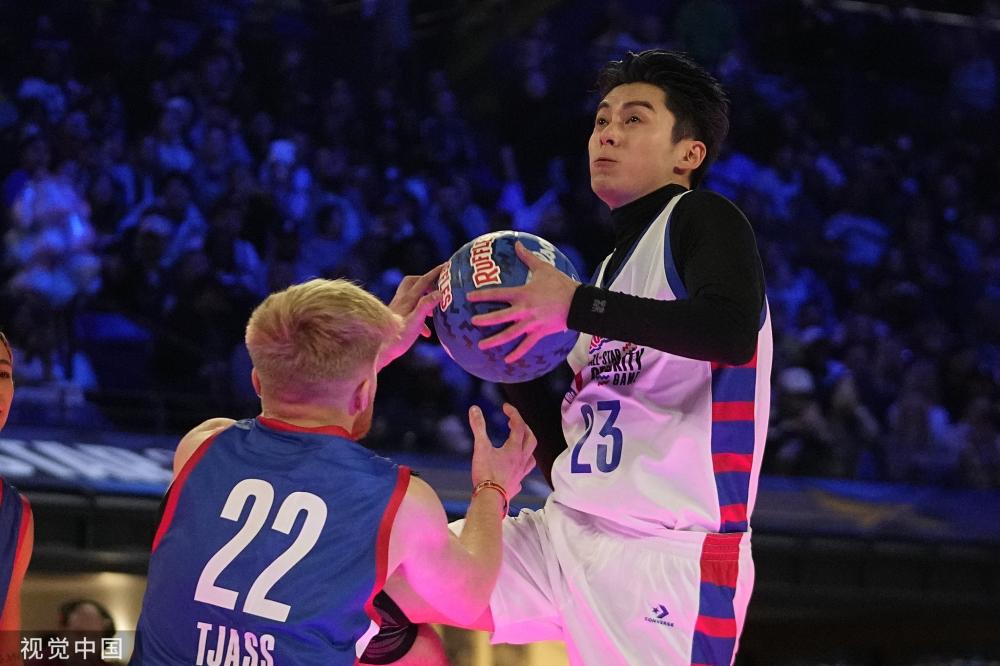 型为教练及 型为教练及