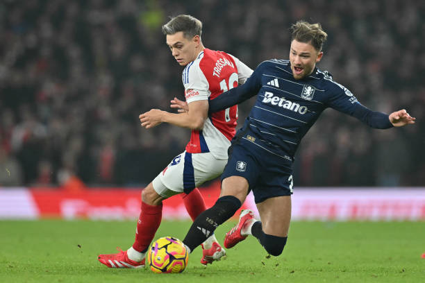 时推进两名 时推进两名