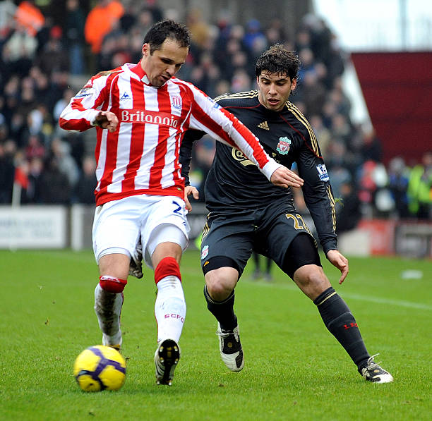 级俱乐部中 级俱乐部中